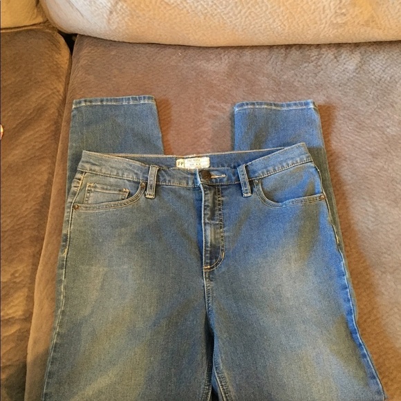 Free People skinny Jeans - Picture 2 of 4